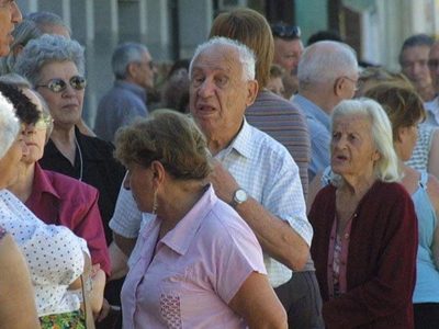 Los jubilados cobrarán un bono de $150 mil en junio