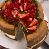 Bizcochuelo casero bien esponjoso y muy fácil: poné la pava y hacete esta receta que es un 10