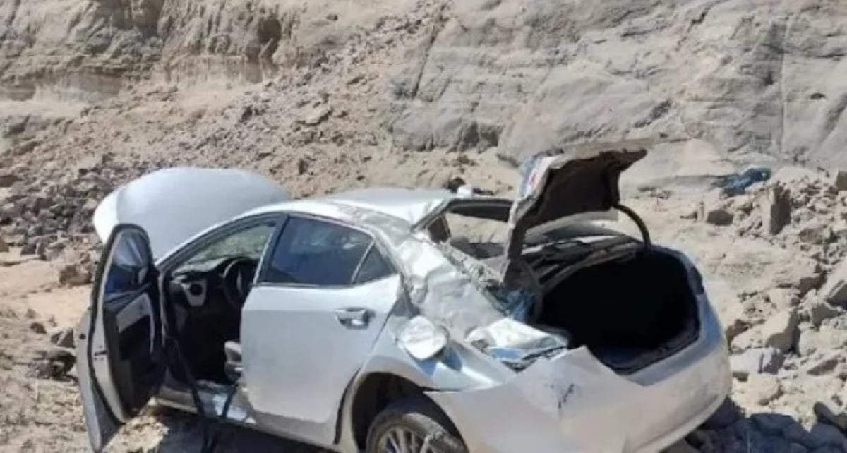 Auto volcado. Fuente: (Facebook)