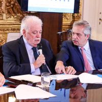 Cruces entre Alberto Fernández y Ginés González García por la cobertura de la fibrosis quística