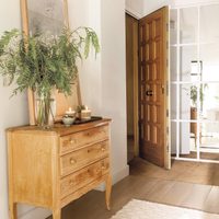 Si tenés cajoneras viejas ni se te ocurra tirarlas: así podés crear estos puffs, tan bellos como los de bazar