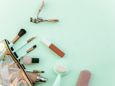 Si tu estuche para maquillaje está sucio: dejalo impecable así de fácil, con productos que tenés en casa