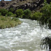 Ahora alertan por pozos dados en el río Tunuyán superior