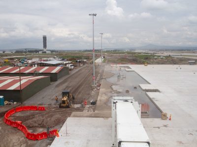 Con Santa Lucía, la SCT prevé limitar operaciones en el AICM