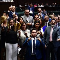 Diputados harán recortes en San Lázaro y donarán 100 mdp