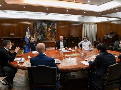 Los ministros Martín Guzmán y Juan Cabandié acordaron una agenda energética y medioambiental