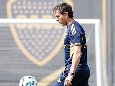 “Es ideal para Boca”: el entrenador extranjero que sería el reemplazante de Claudio Úbeda