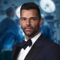 Imágenes impactantes: Ricky Martin generó desconcierto por la extraña apariencia de su rostro