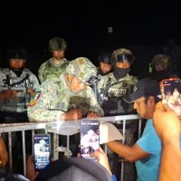 Autoridades y pobladores expulsan al Ejército de San Miguel Totolapan, tras agresión a adolescente