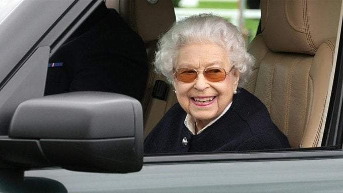 La reina Isabel II