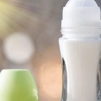 No tires las tapitas de desodorantes: ponele onda a tu hogar con estas mini macetas artesanales