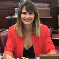 ¡Insólito! Amalia Granata se coronó ganadora de un polémico concurso. ¿¡Felicitaciones!?