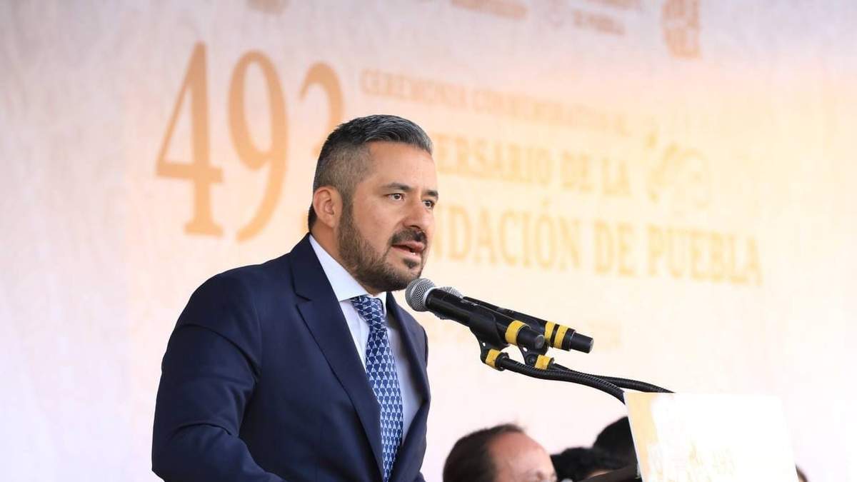 Adán Domínguez