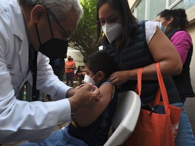 Coronavirus: en un día, cuatro mil 235 nuevos casos y cinco defunciones