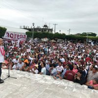 Peña, sumiso ante Trump, tienen arreglos 'en lo oscurito”: AMLO