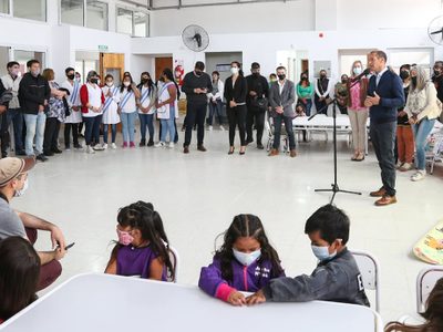 Omar Gutiérrez inauguró una obra prometida por Mauricio Macri