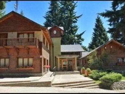 Intiman a la Provincia y a Villa La Angostura a dar una situación habitacional a una familia