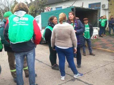 Denuncian que una “patota del SUTECBA” agredió a trabajadores de ATE durante una protesta