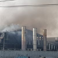 Nuevo León registra jornada de incendios; desalojan a 300 trabajadores de empresa tratadora de aluminio