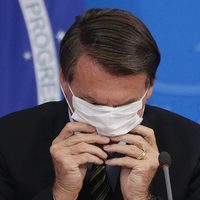 Bolsonaro acusa a la OMS de querer quebrar a Brasil