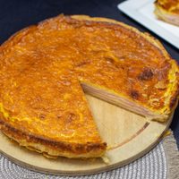 Tarta sin horno exprés: con pocos ingredientes y de la forma más barata, así la podés preparar en casa
