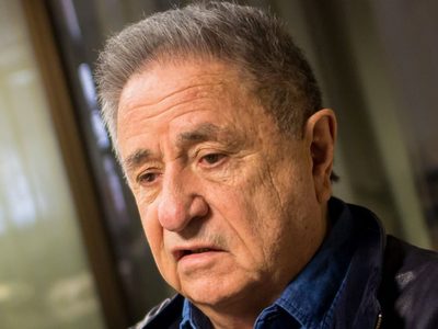 "Olor a sangre": Duhalde redobló la polémica sobre un futuro golpe de Estado en Argentina