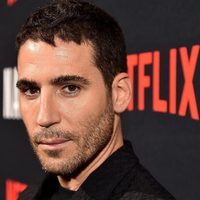¡QUÉ FUERTE! Miguel Ángel Silvestre da detalles exclusivos sobre "Sky Rojo". ¡Alucinarás!