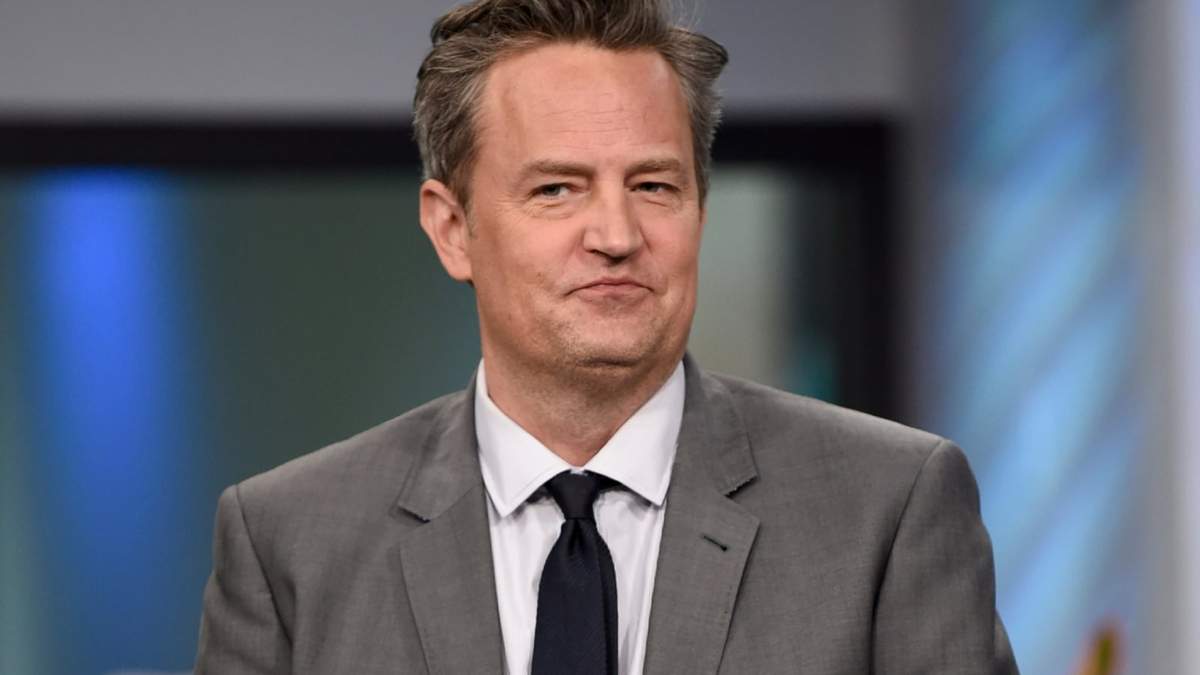 El actor Matthew Perry participa en el BUILD Speaker Series para hablar sobre la miniserie "The Kennedys After Camelot" en Nueva York el 30 de marzo de 2017