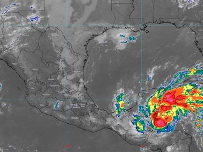 "Lisa" pasa de tormenta tropical a huracán categoría 1; se dirige a Quintana Roo