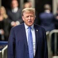 ¿A qué se debe la multa impuesta a Trump en el caso de la actriz porno Stormy Daniels?