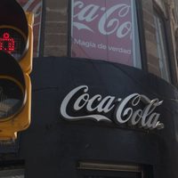Coca-Cola Femsa aumenta precios a refrescos jugos y agua a partir de mañana