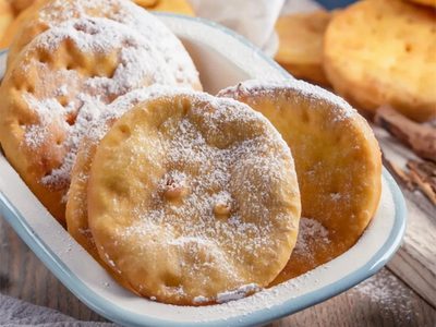 Sopaipillas: hacé estas tortas fritas de zapallo que son una exquisitez para los mates del finde