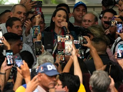 Venezuela: inhabilitan a aspirante a la presidencia para ejercer cargos públicos