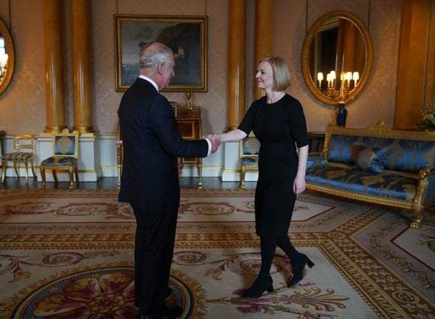 El rey Carlos III recibe a la primera ministra de Reino Unido, Liz Truss