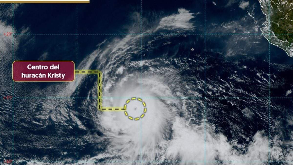 Imagen satelital del huracán Kristy