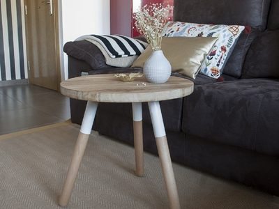 De la manera más fácil y sin gastar fortuna: así podés crear esta mesa "low cost" para tu living o pieza