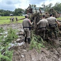 Aumentan a 80 los muertos por las inundaciones en Texas