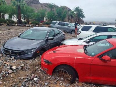 Valle de la Muerte: La extraordinaria inundación que puede ocurrir cada mil años y atrapó a turistas