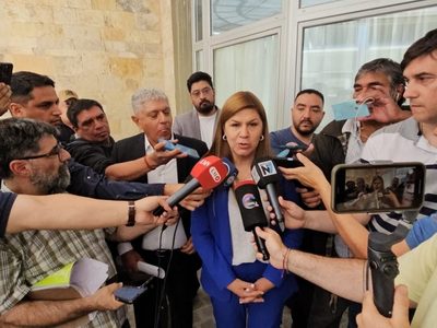 Por infundada, un fiscal archivó la denuncia de Gloria Ruiz contra funcionarios