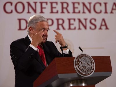 AMLO: hay acusaciones contra empresas de EU por contrabando de combustible