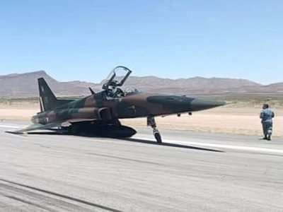 Aeronave militar sufre ponchadura al aterrizar en aeropuerto de Chihuahua
