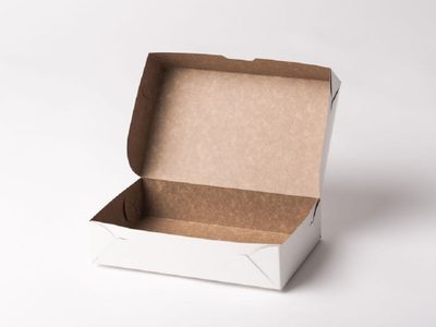 Si tenés una caja de cartón pequeña, no la tires: creá este organizador para colocar perfumes y cremas
