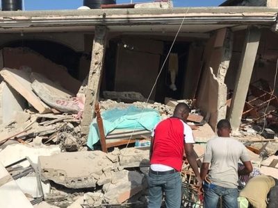 El número de muertos por el sismo de Haití aumenta a mil 297 y más de 2 mil 800 heridos