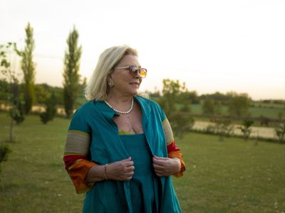 Mucho verde y un aire sofisticado: las plantas que eligió Lilita Carrió para engalanar su lujosa casa