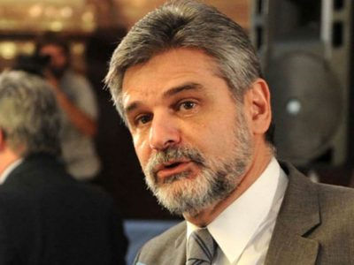 Daniel Filmus criticó a la precandidata Sabrina Ajmechet por sus tuits sobre las Islas Malvinas