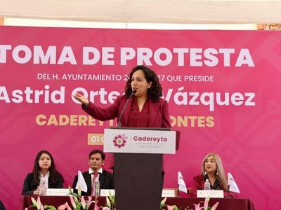 Alcaldesa morenista en Querétaro exige a periodista disculpa pública de 27 minutos