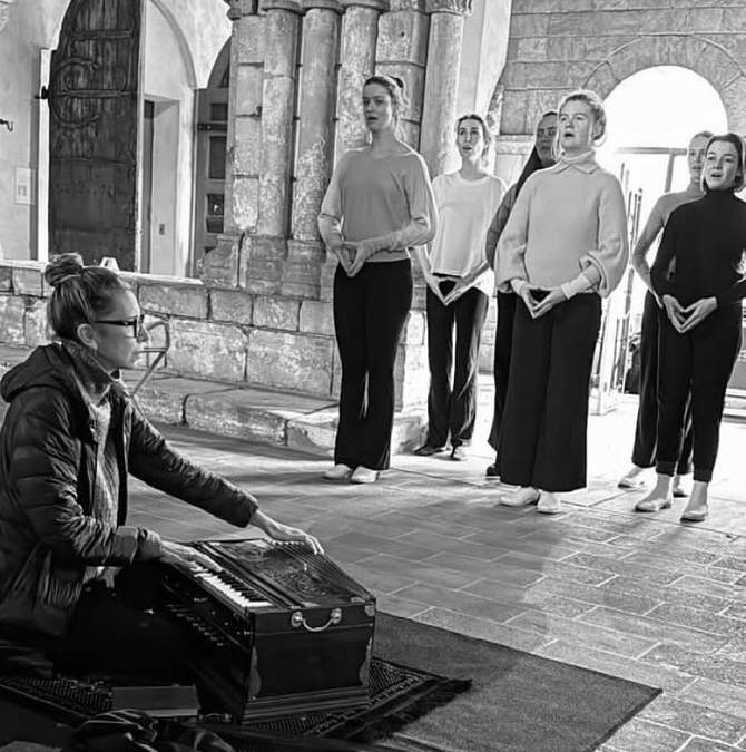 Coro de la ópera “Primero sueño”