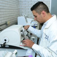 Científicos de la UNAM trabajan en la detección temprana del cáncer