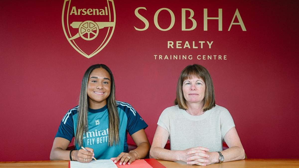 Arsenal ficha a Olivia Smith, la jugadora más cara en la historia del futbol femenil