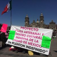 Romería en el Centro Histórico: artesanos acusan preferencia a líderes ambulantes